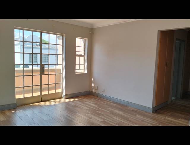 4 BEDROOM DUPLEX FOR SALE IN EQUESTRIA